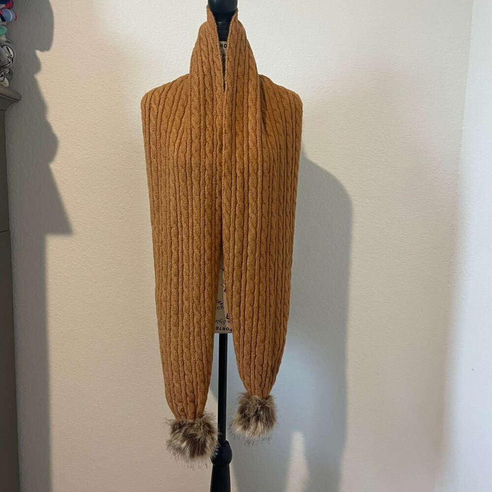 NWT‎ Frye Scarf Brown Cable knit Pompom 68 inches long